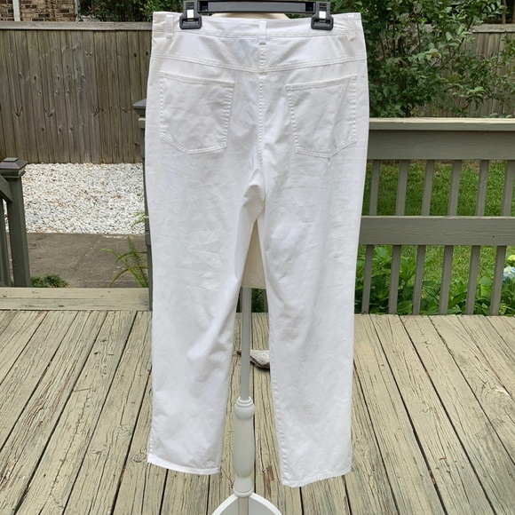 Stretchy “Jeans” - Picture 4 of 9